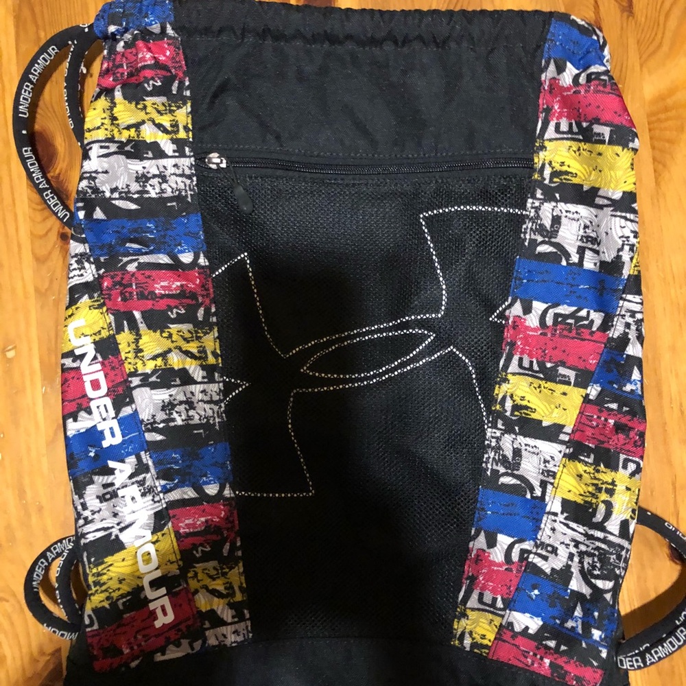 Under Armor sack pack/backpack with draw string